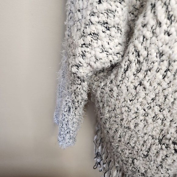 Umgee Popcorn Marbled blanket sweater cardigan Size Medium/Large - Picture 5 of 10